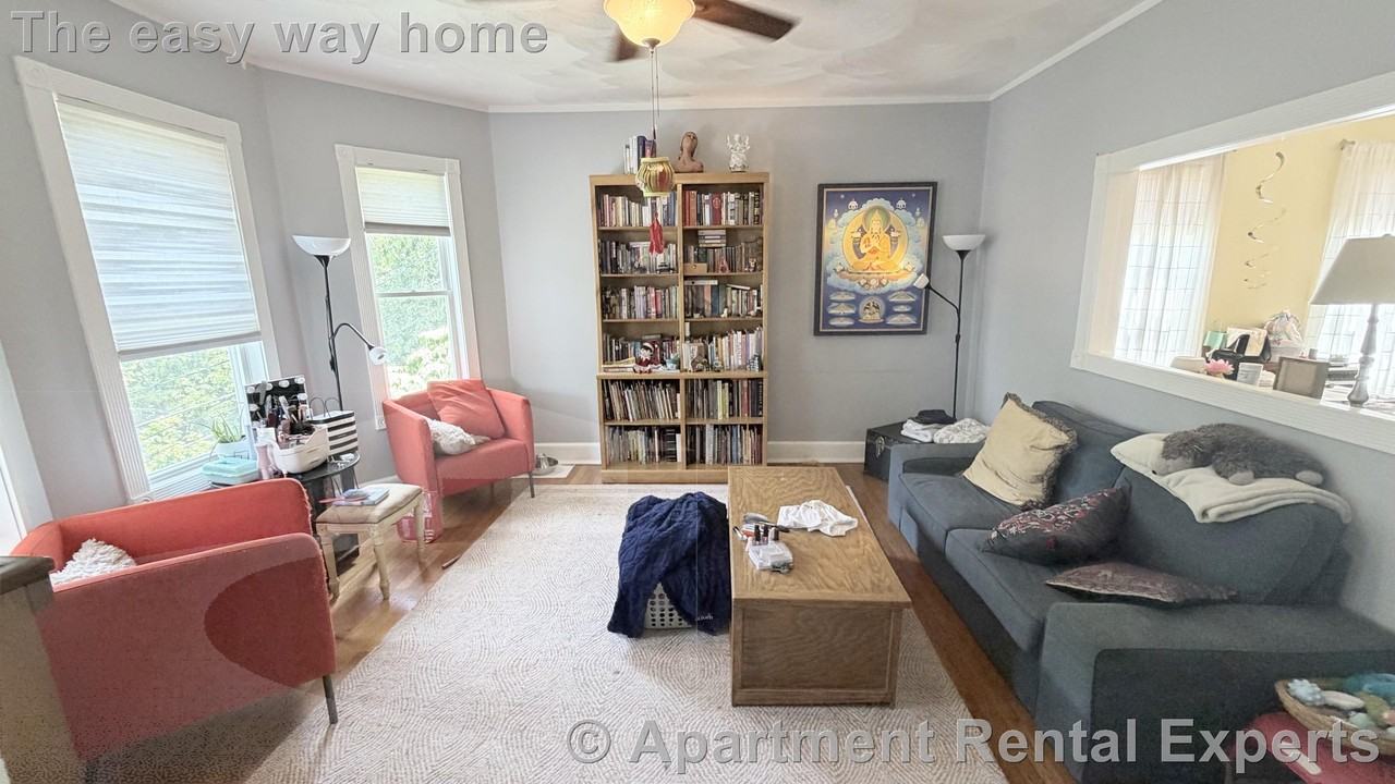 14A Norwood Ave #2 - Photo 5 of 21