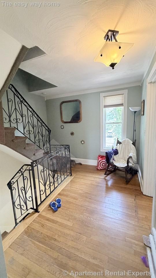 14A Norwood Ave #2 - Photo 7 of 21