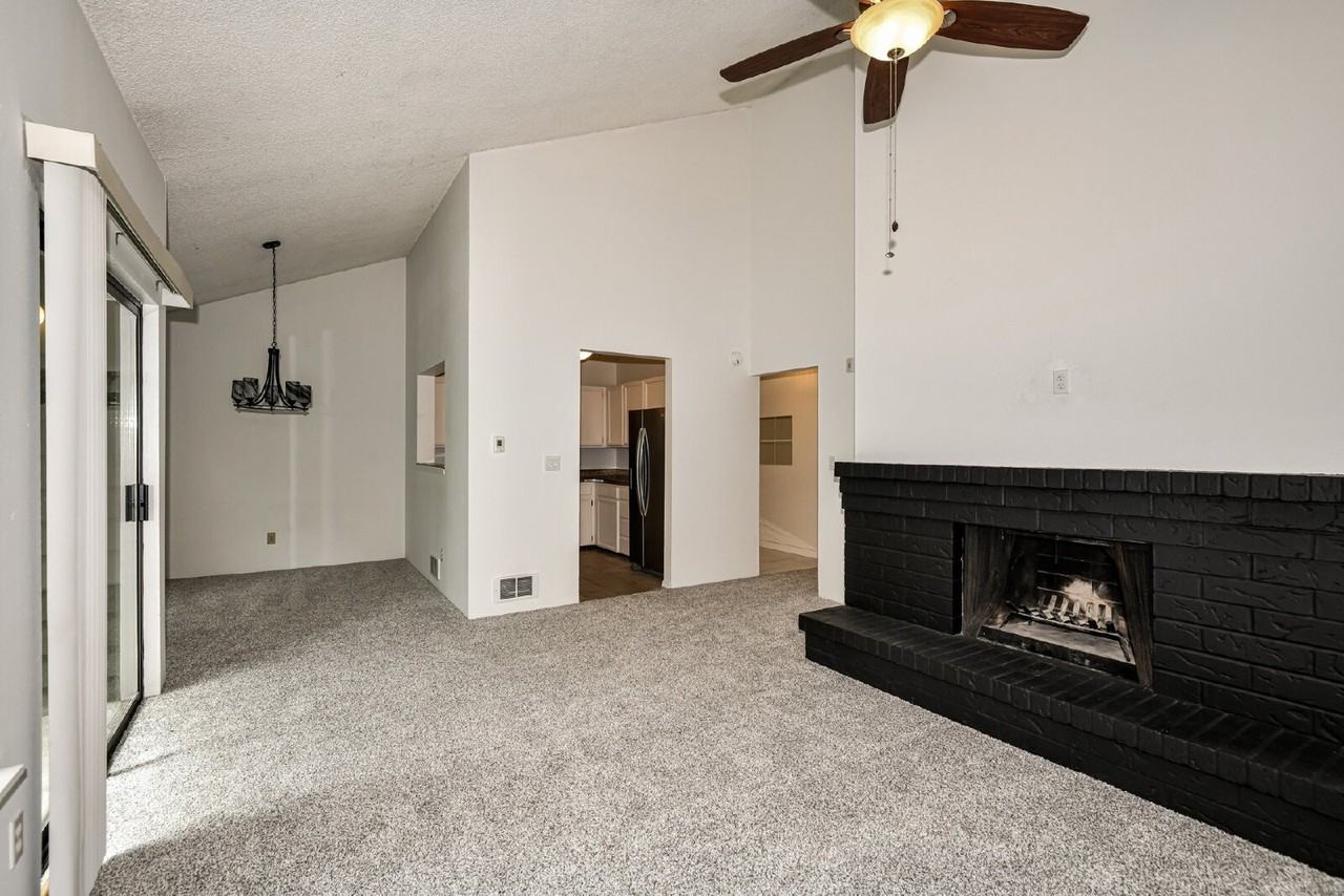 12721 Ne 129th Ct #305 - Photo 2 of 15