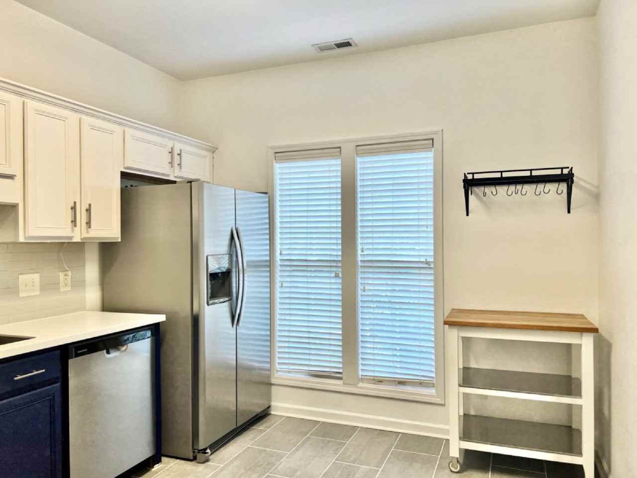 119 Ross Moore Ave - Photo 7 of 23