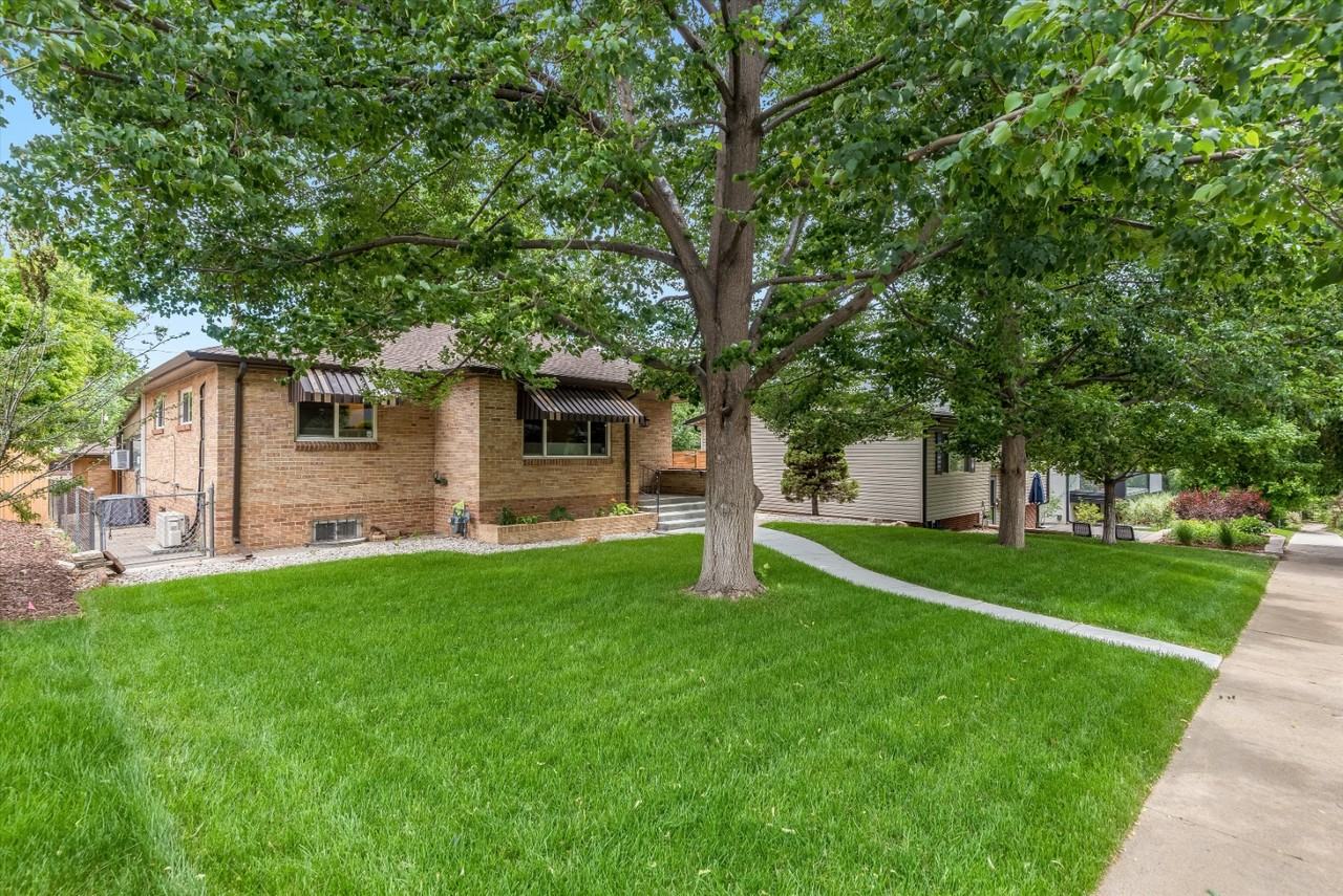 2516 Xavier St - Photo 4 of 45