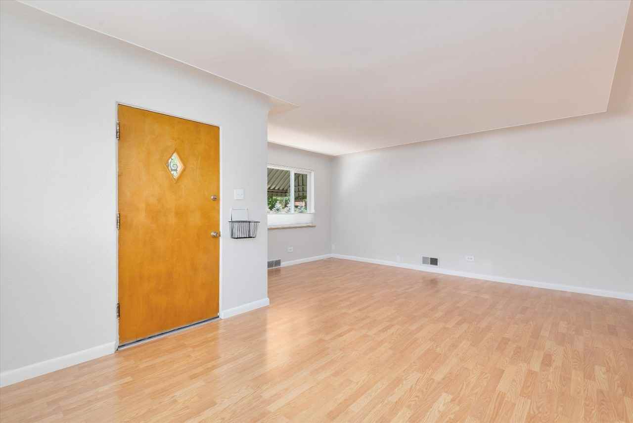 2516 Xavier St - Photo 6 of 45