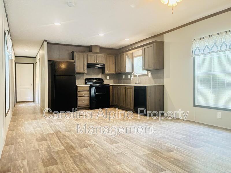 315 Starling Ln - Photo 3 of 21