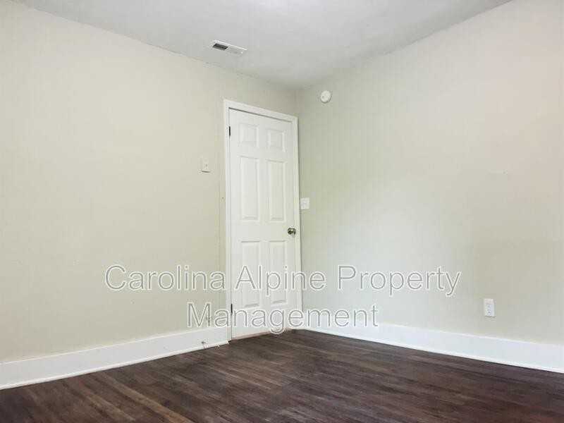 819 Buffalo St #B - Photo 6 of 12