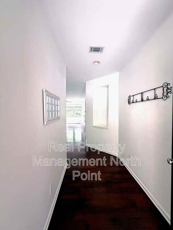 2160 Crestridge Trl Ne - Photo 3 of 36