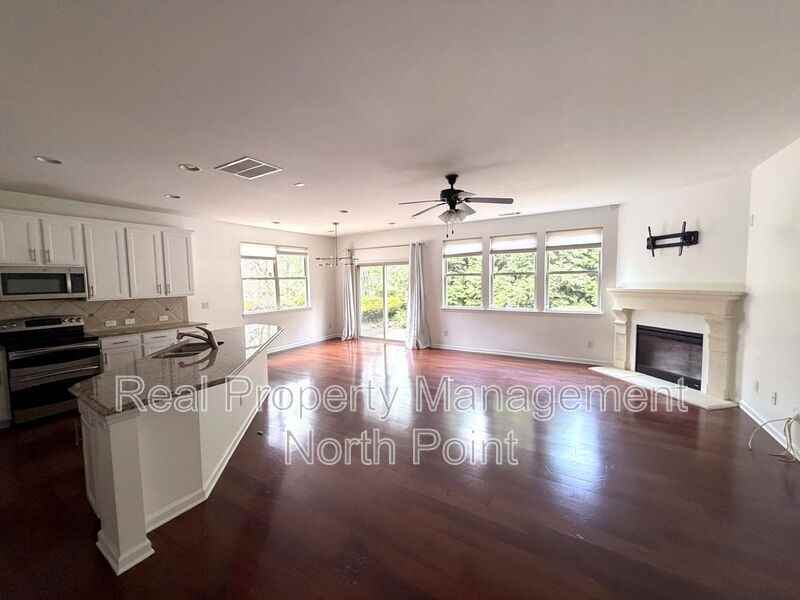 2160 Crestridge Trl Ne - Photo 5 of 36