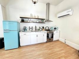 featured image of 261 27th St #2