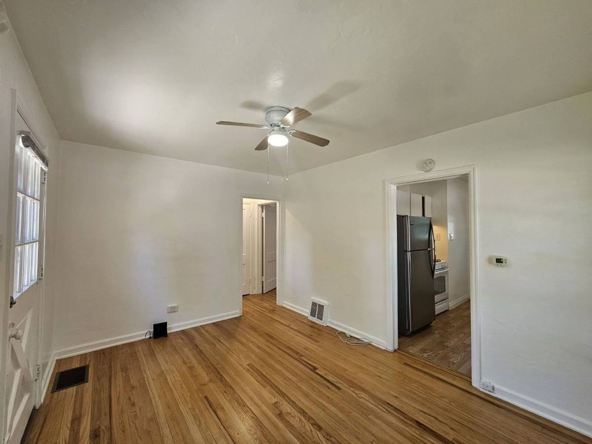 2131 S Grant St - Photo 5 of 10