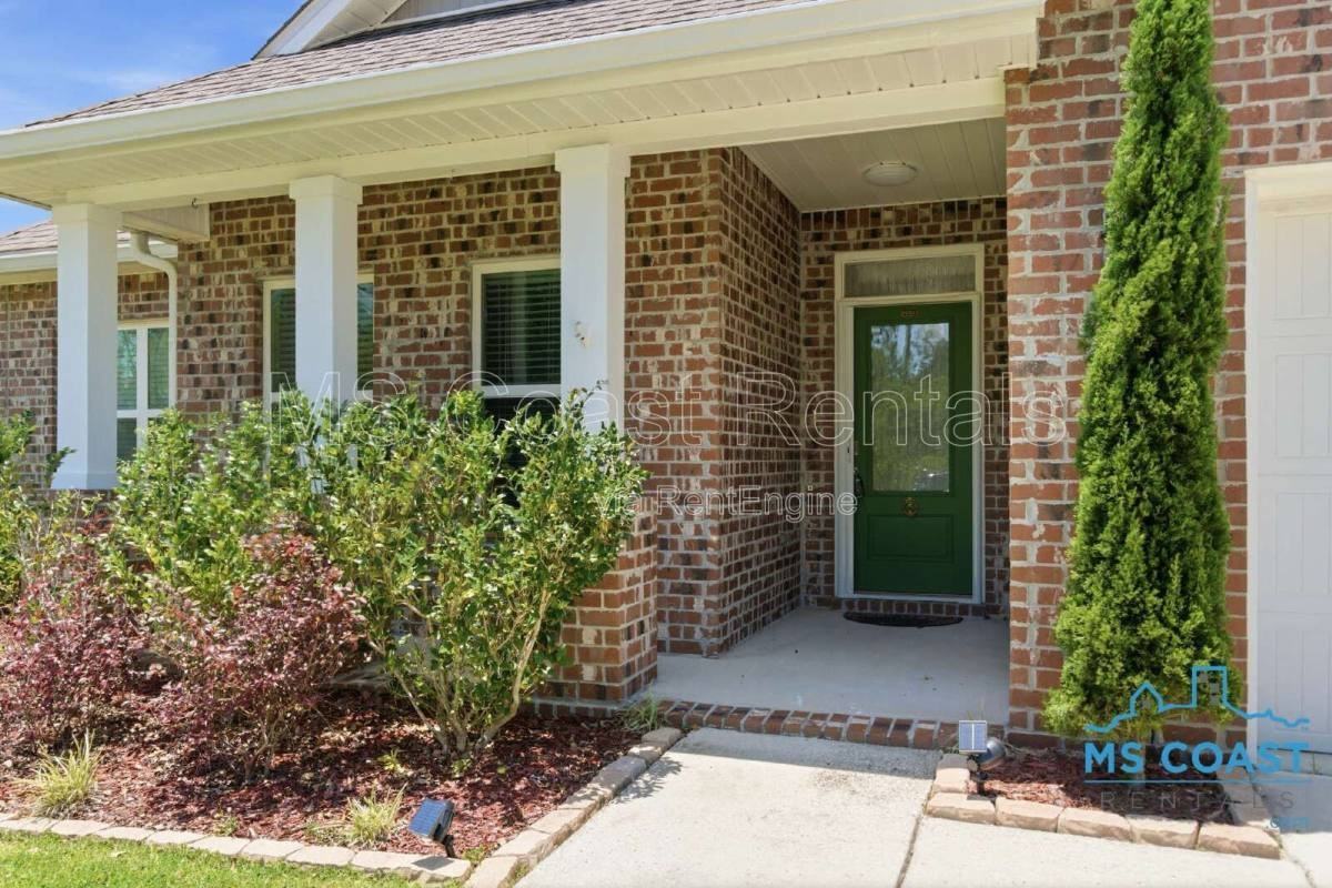 10536 Sweet Bay Dr - Photo 3 of 10