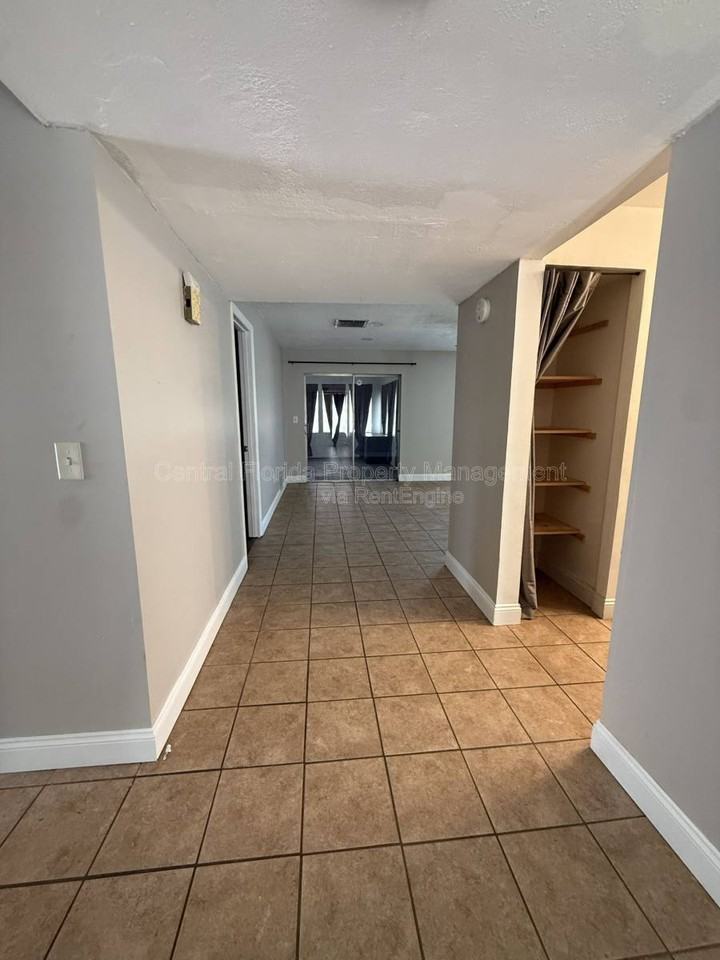 224 Bitterwood St - Photo 2 of 10