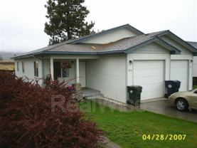 933 Ne Hidden Valley Dr - Photo 1 of 1