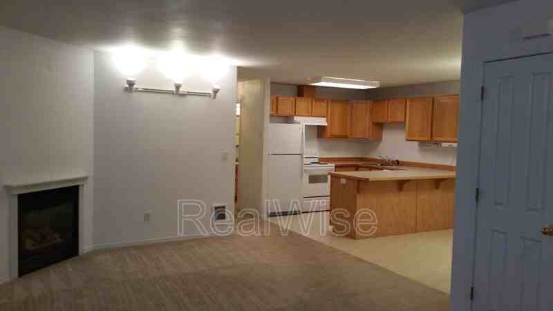 933 Ne Hidden Valley Dr - Photo 6 of 14