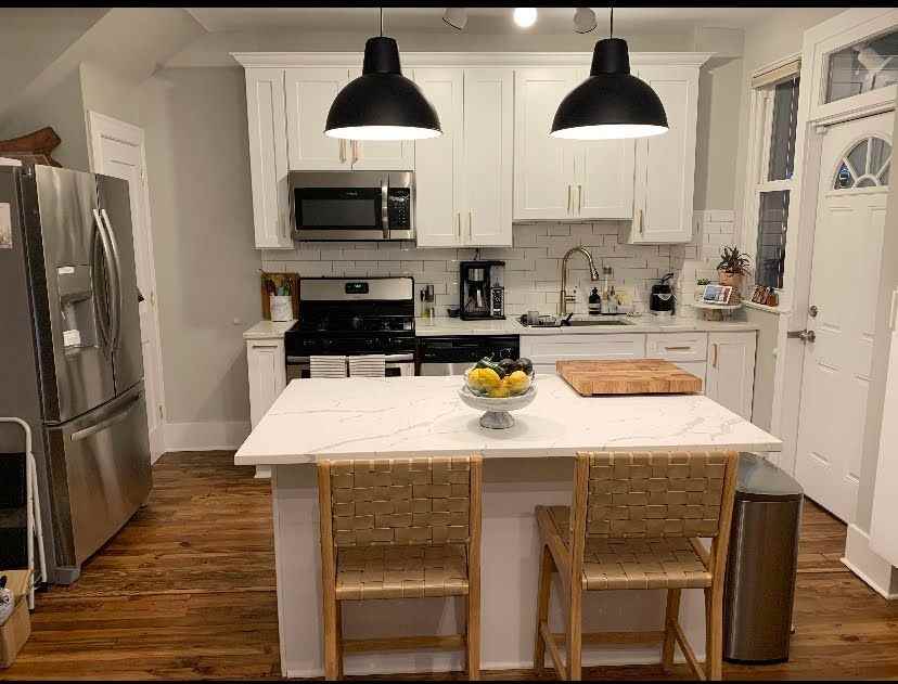 220 Adams St Ne - Photo 5 of 33