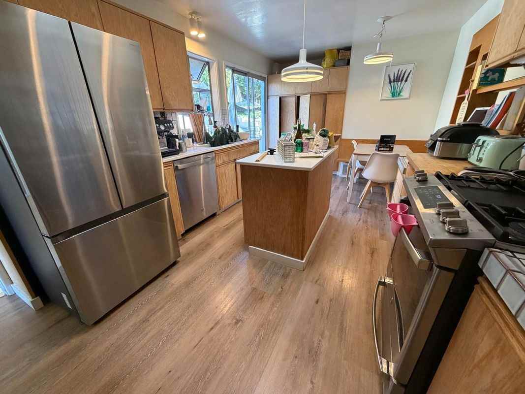 1104 Woodside Rd - Photo 4 of 4