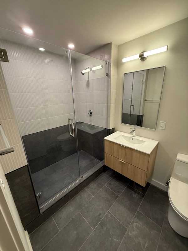 24 8th St ##1d - Photo 3 of 9