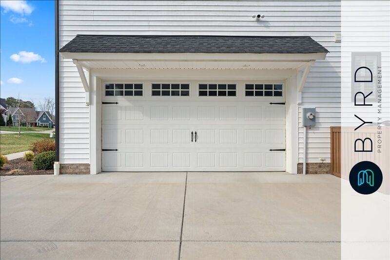 15506 Amethyst Dr - Photo 4 of 49