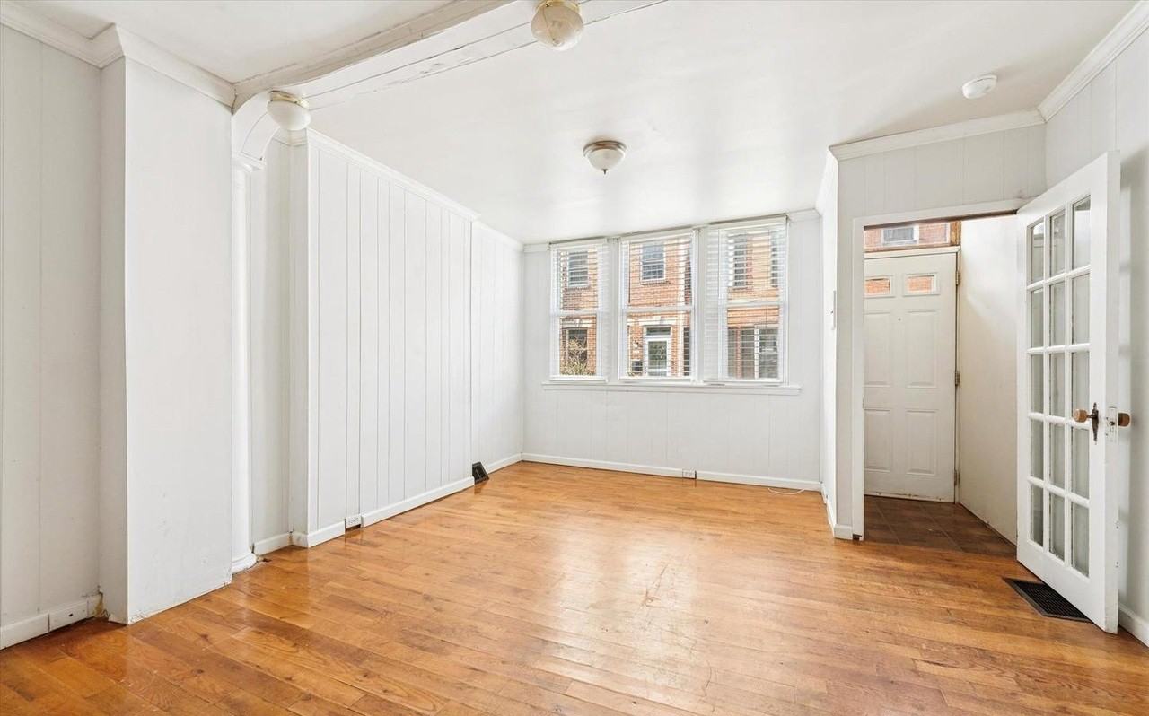 729 S Smedley St - Photo 3 of 23