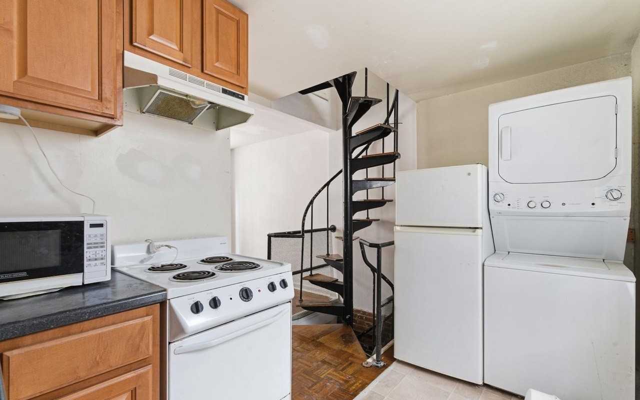 1625 Addison St - Photo 7 of 15