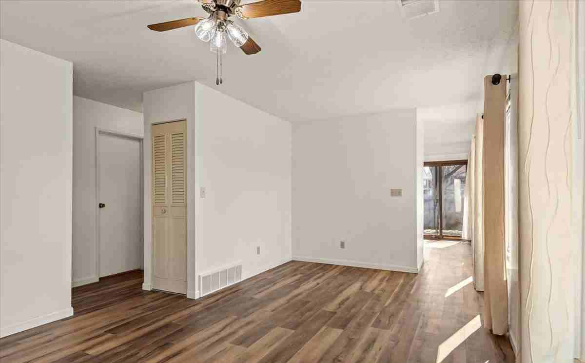 36 Trailridge Ln - Photo 4 of 20