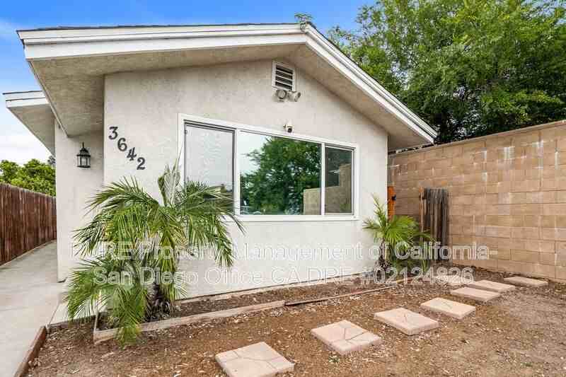 3642 Central Ave #A - Photo 4 of 31