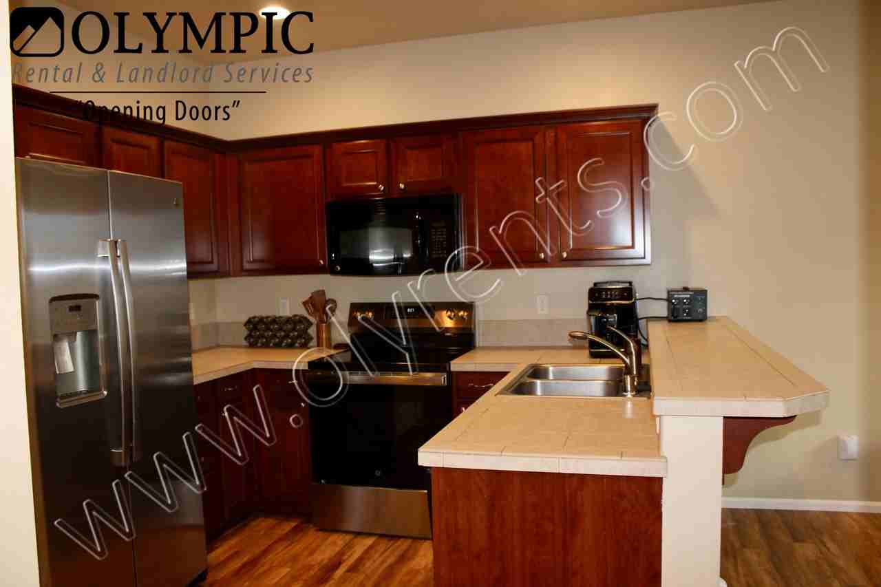 5719 66th Ave Se - Photo 6 of 13