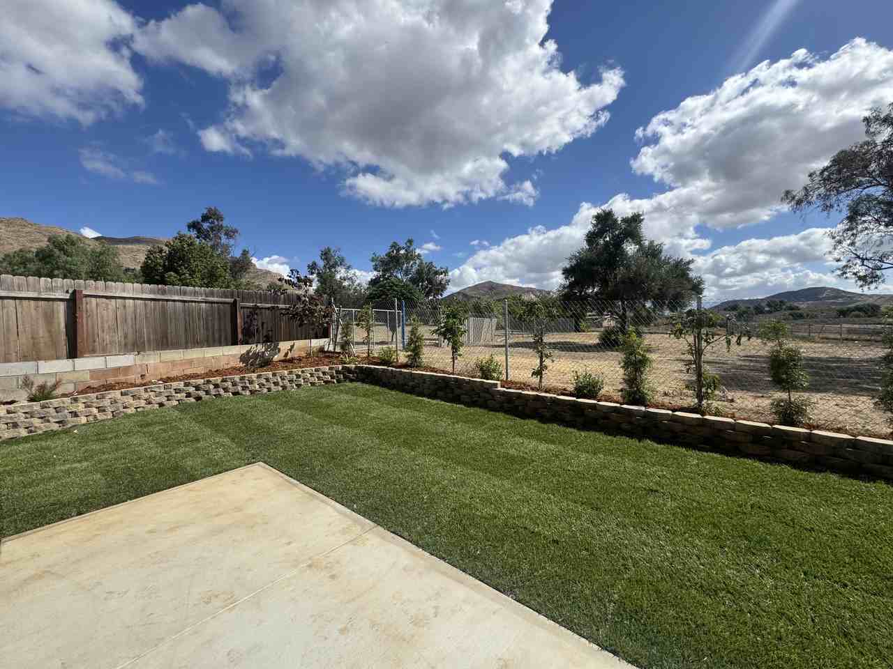 7087 36th St #B - Photo 3 of 34