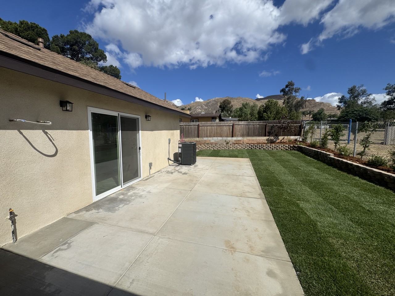7087 36th St #B - Photo 5 of 34