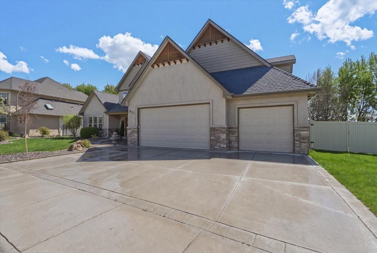 553 E Forest Ridge Dr #NA - Photo 2 of 35