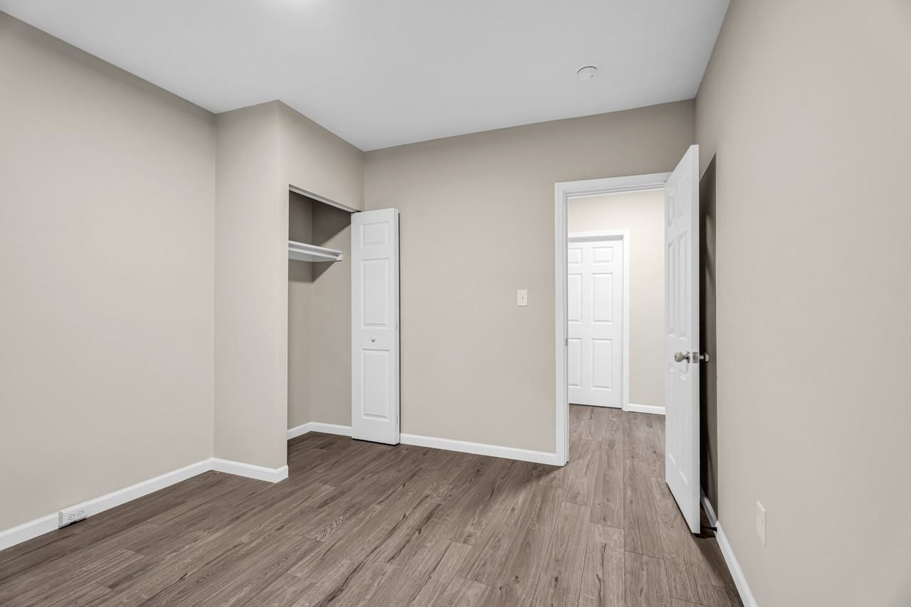 5124 Craig Ave #6 - Photo 7 of 12