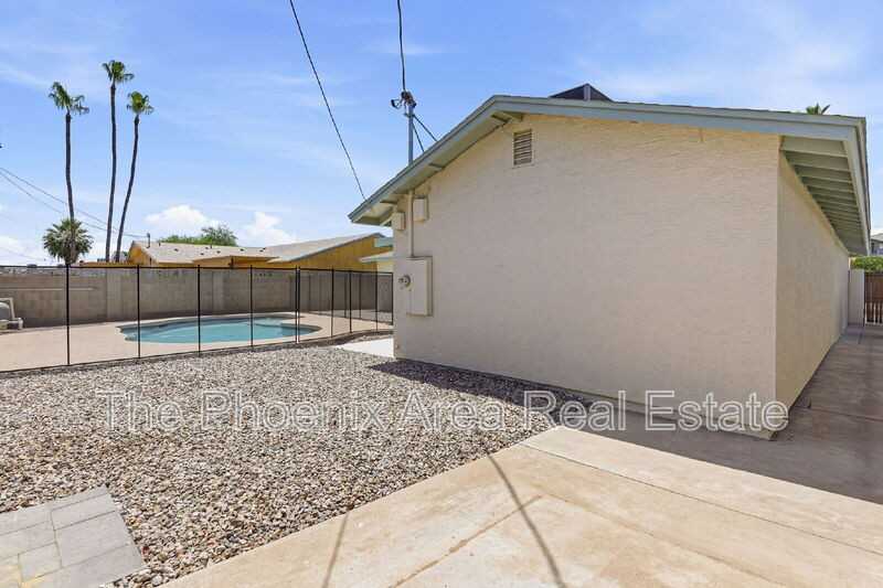 8322 E Granada Rd - Photo 2 of 37