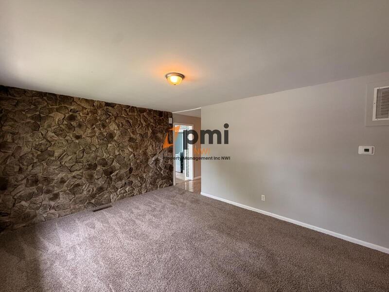 2299 Mccool Rd - Photo 2 of 20