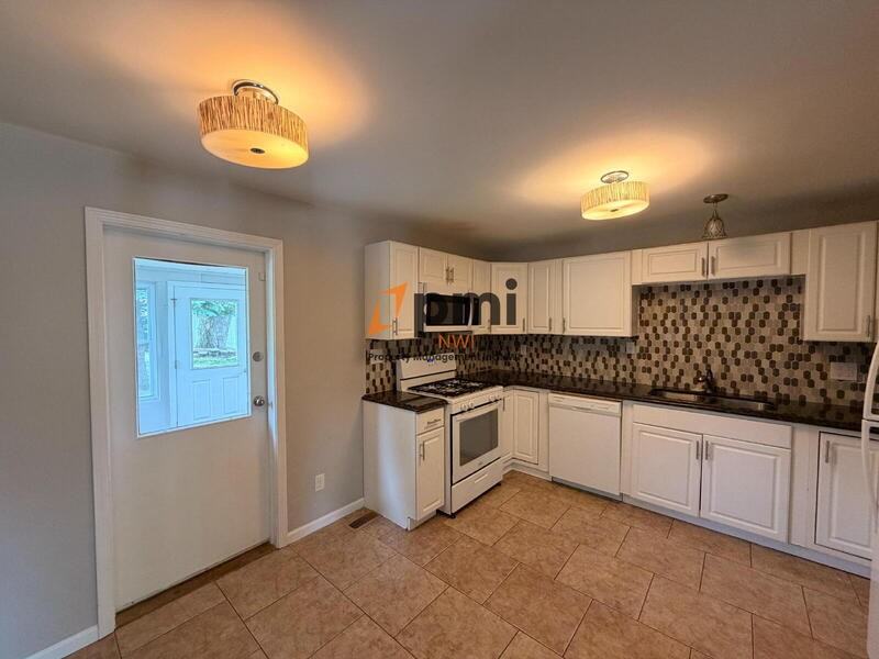 2299 Mccool Rd - Photo 4 of 20