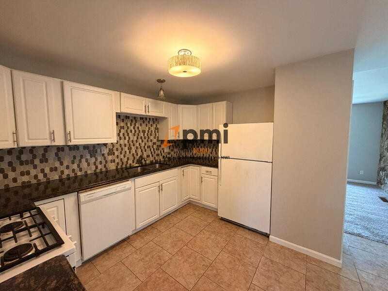 2299 Mccool Rd - Photo 5 of 20