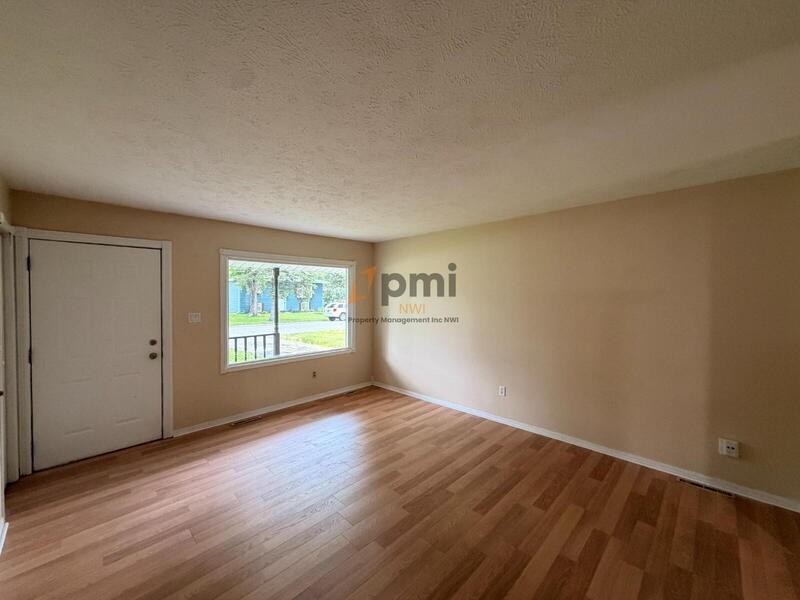 7726 Durbin St - Photo 2 of 17