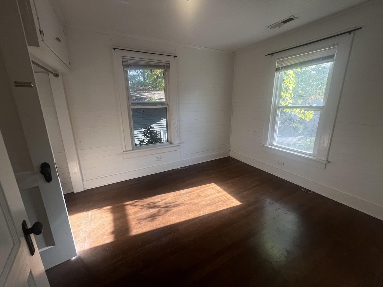 400 Wiley Ave #C - Photo 4 of 16