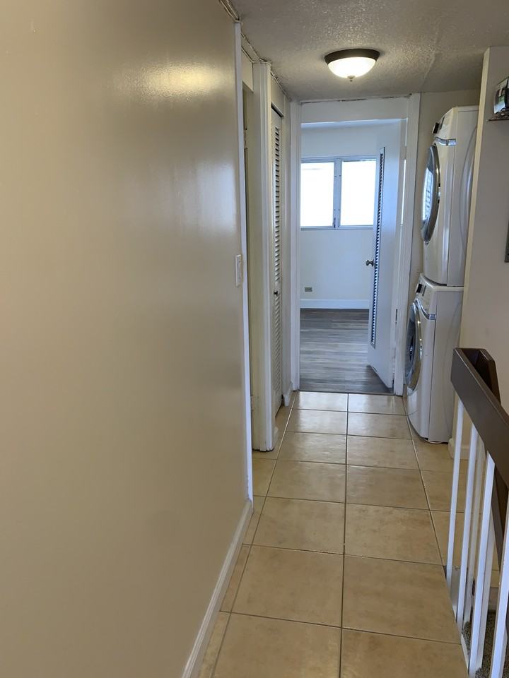 500 University Ave #528 - Photo 2 of 5