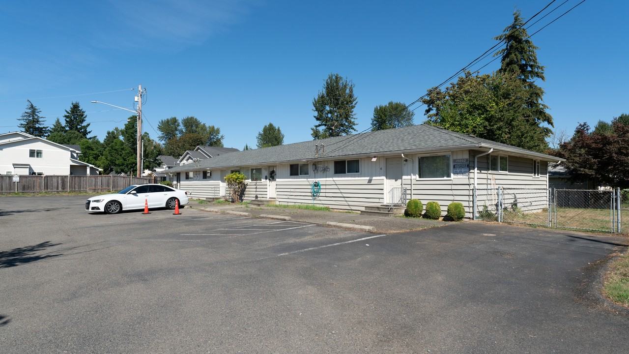 19002 108th Ave SE Unit 1 - Photo 2 of 25