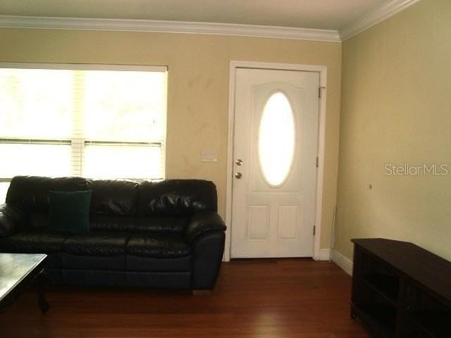 2234 Rose Ln - Photo 4 of 21