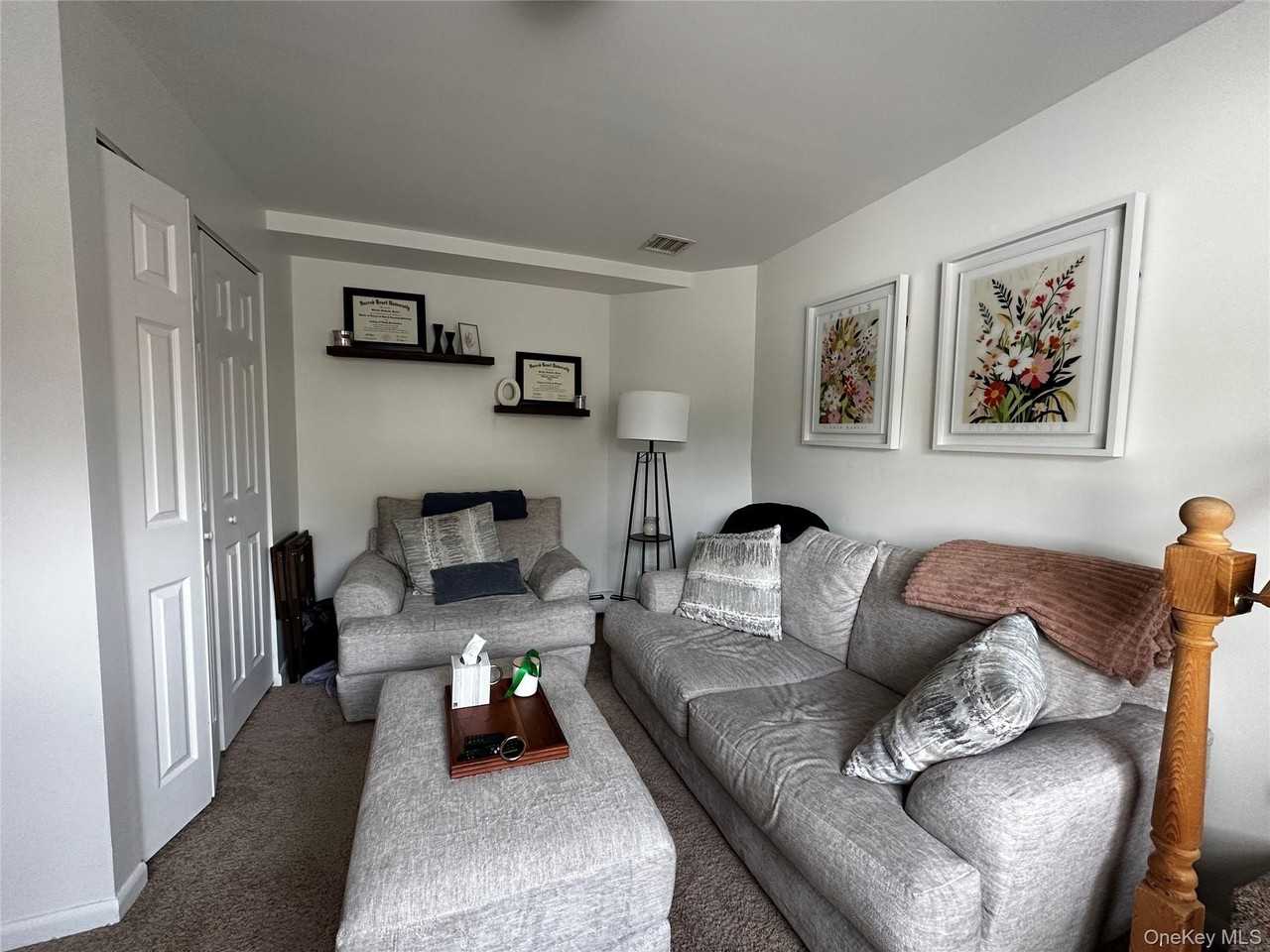 18 Green Pl - Photo 2 of 11