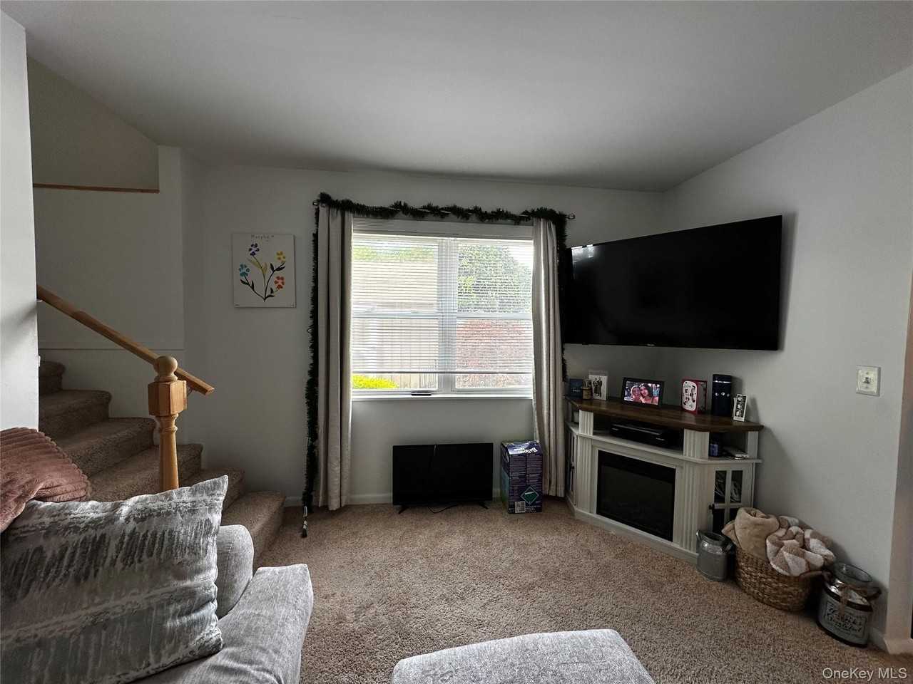 18 Green Pl - Photo 3 of 11