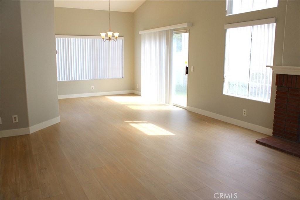 2131 Seminole - Photo 2 of 19