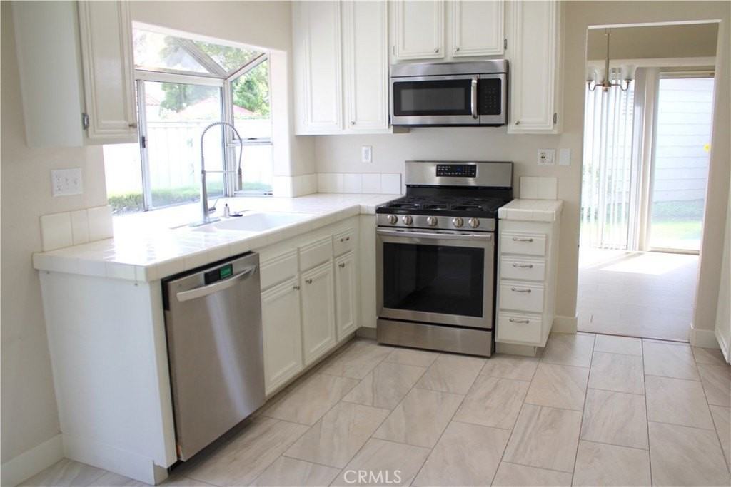2131 Seminole - Photo 5 of 19