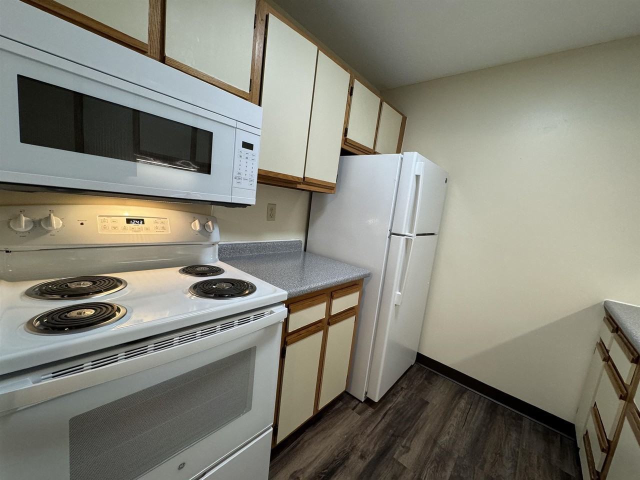131 Eastern Ave #202 - Photo 6 of 48