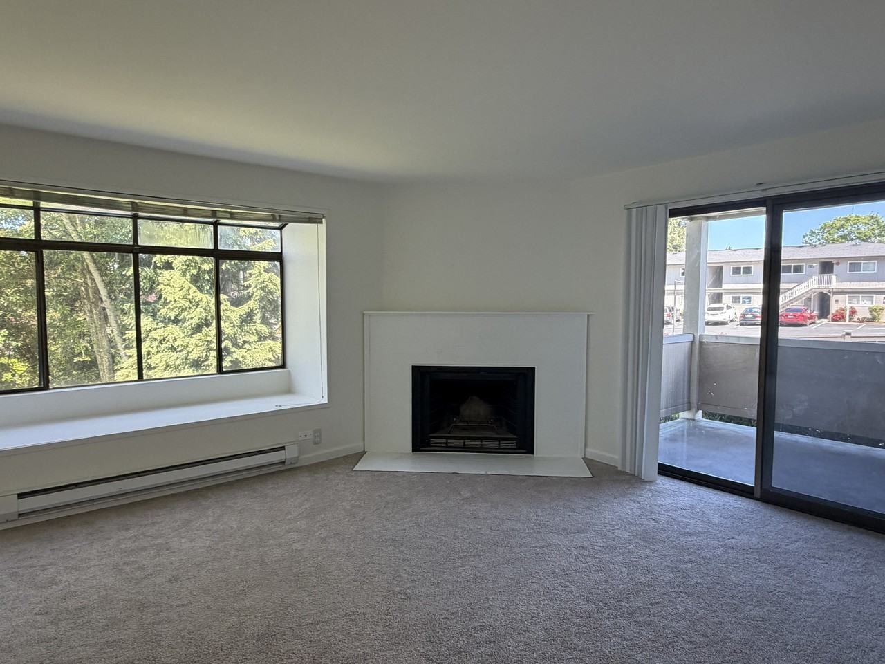 4800 200th St Sw #1 - Photo 4 of 34