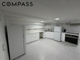 featured image of 178 Gelston Ave #1