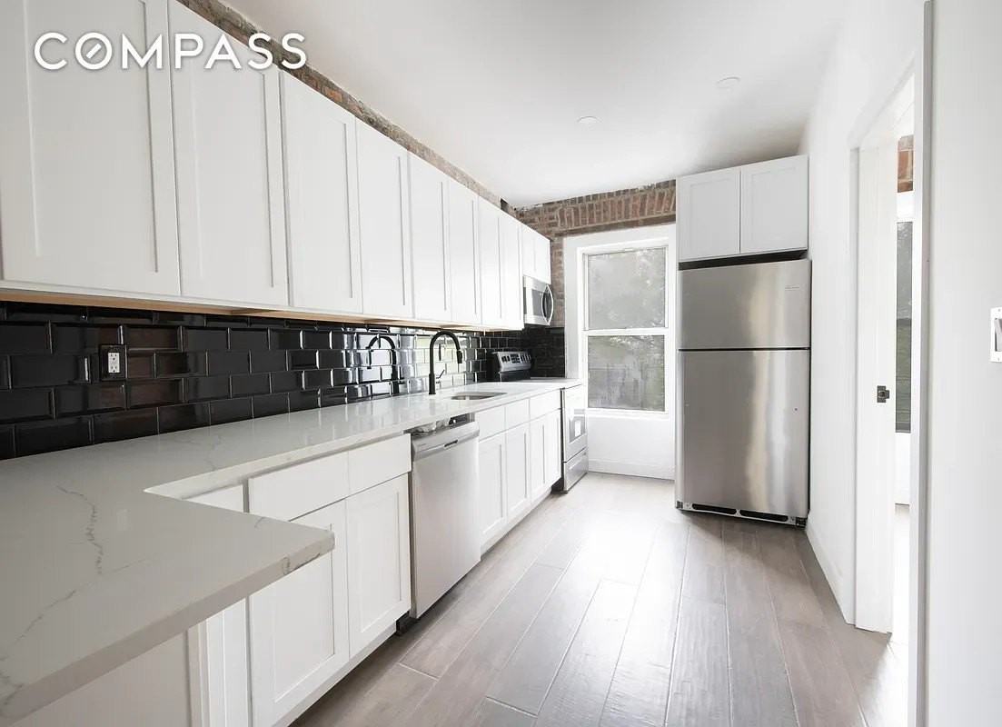 586 5th Ave #2 - Photo 2 of 11