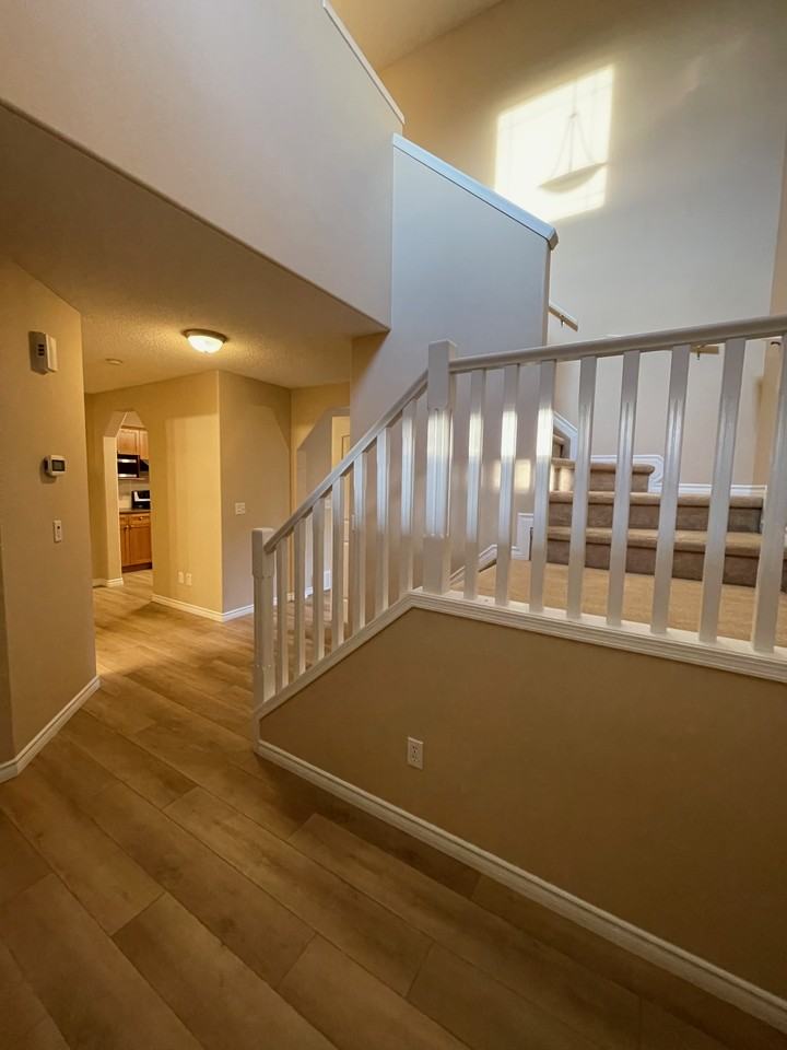 1131 113 St Sw - Photo 3 of 45