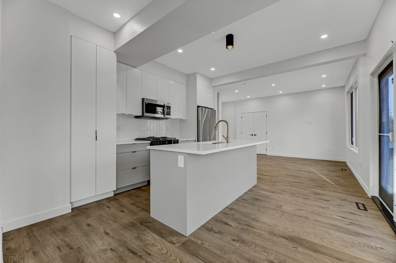 Inglewood Homes - Photo 7 of 22