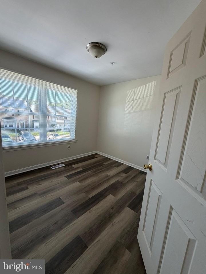1746 Countrywood Ct - Photo 6 of 11