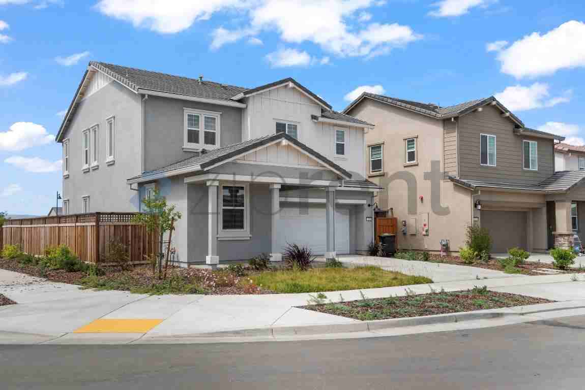 4638 Strandberg Ave - Photo 2 of 36